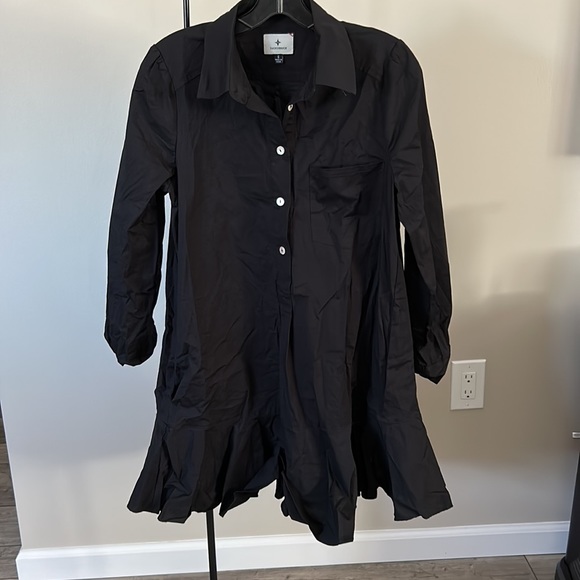 Black Callahan Shirt Dress
TUCKERNUCK - Picture 7 of 12